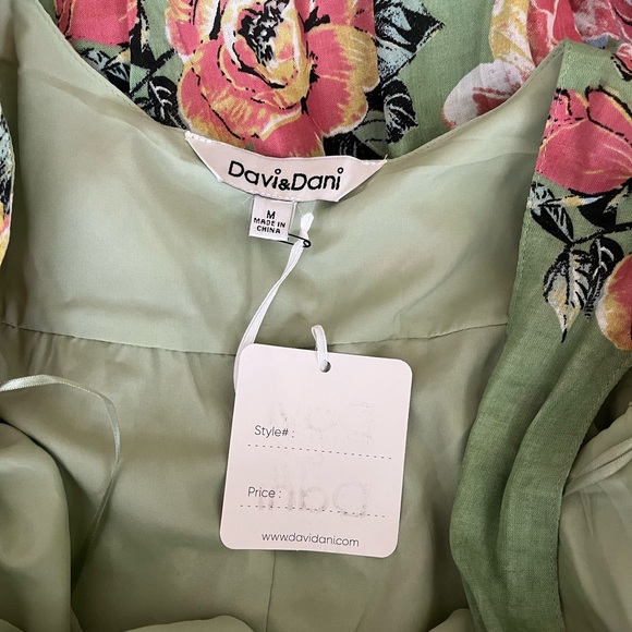 {Davi & Dani} Sleeveless Mixed Floral Boho Maxi Dress - Womens Medium - NWT - Picture 9 of 11